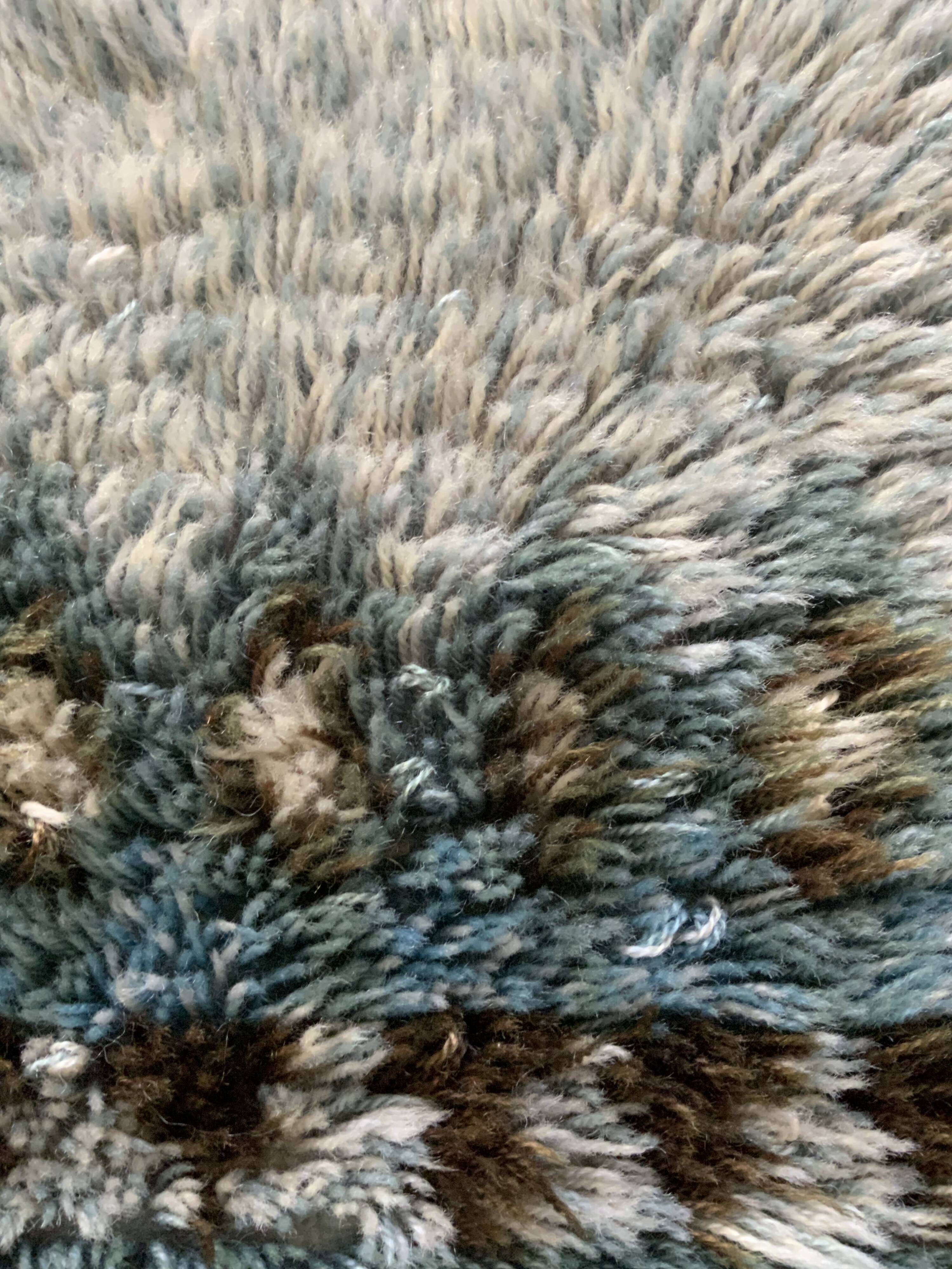 Tapis Rya vintage en laine suédoise, tissé à la main et signé S.L., années 1960