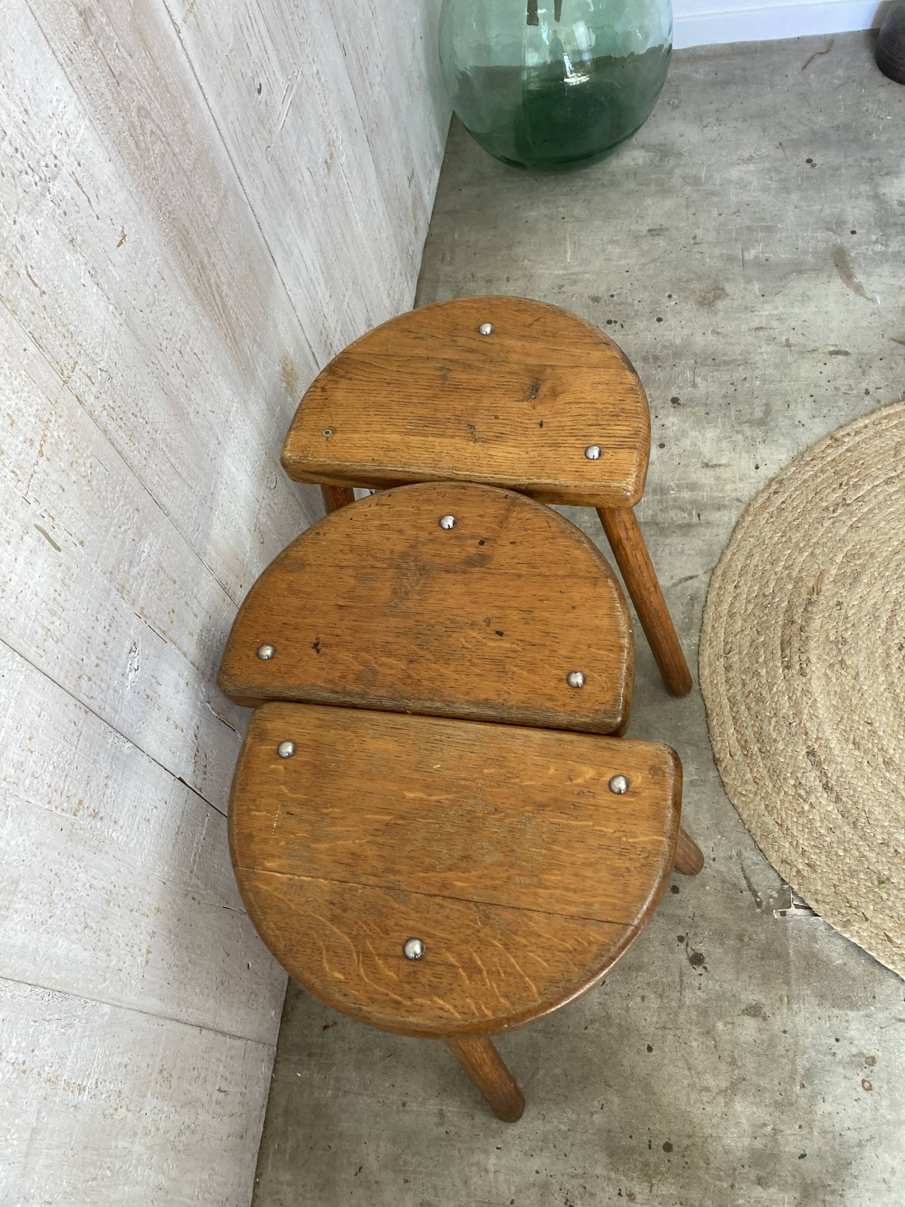 Set of 3 tripod stools