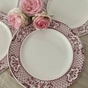 Set of 6 flat plates in Mason ironstone.