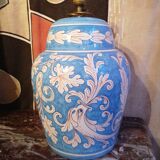 Imposing ceramic lamp base