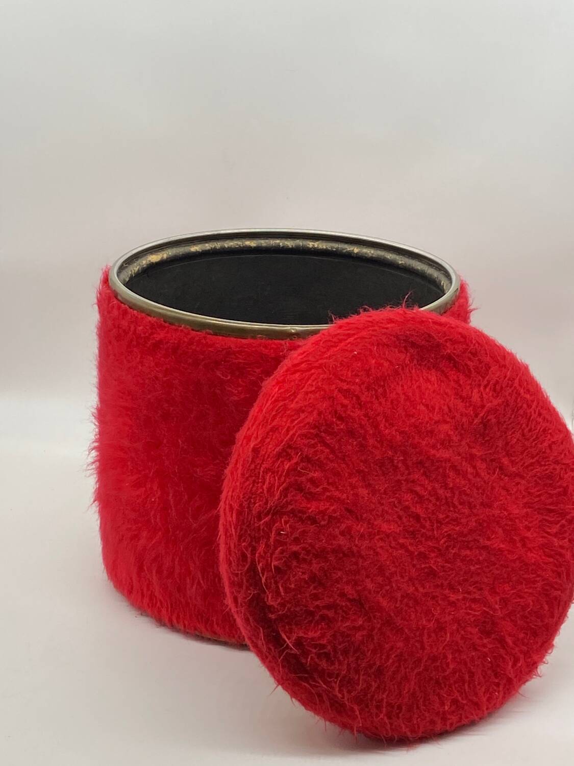Pelfran vintage red toupee pouf