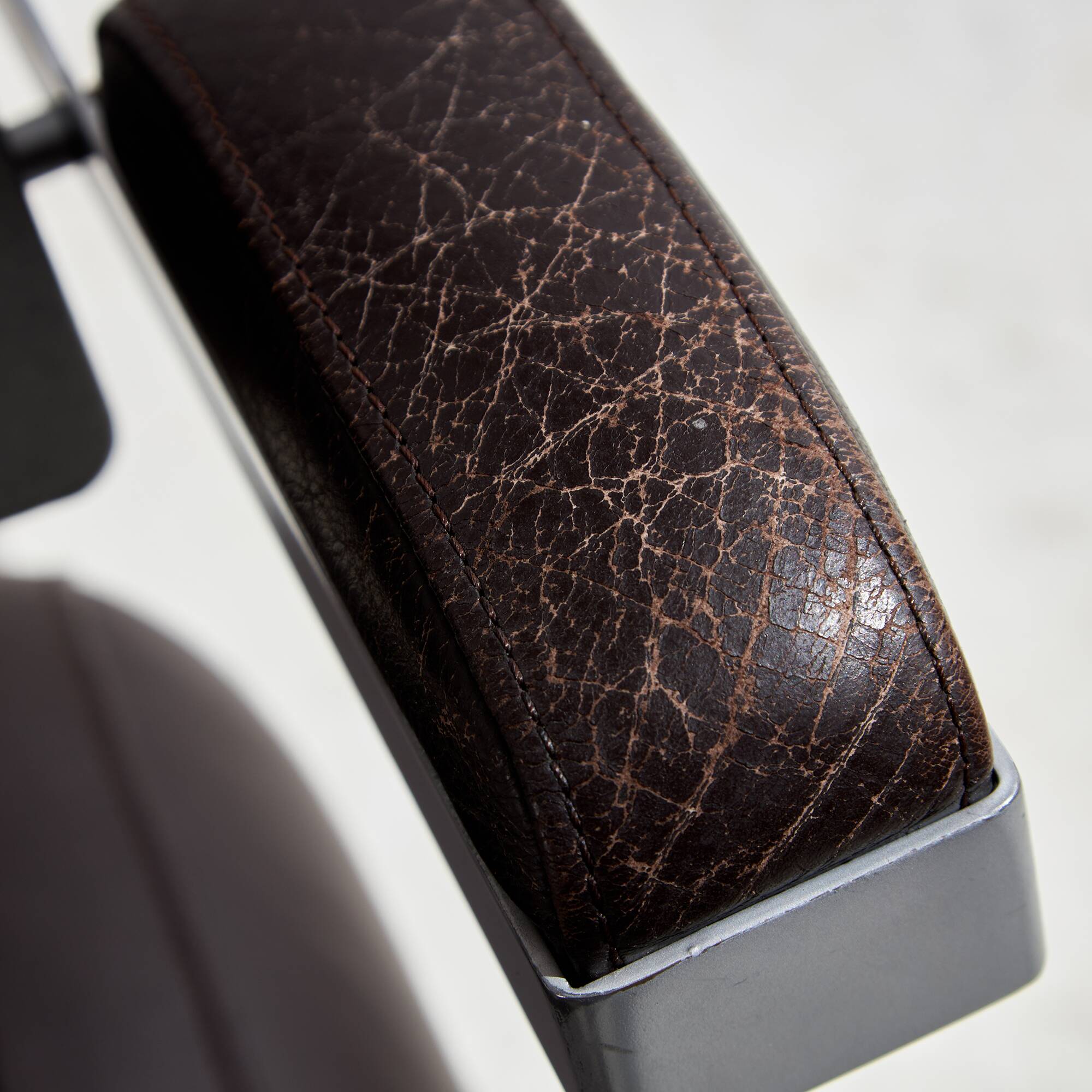 Fauteuil Oscar par Harri Korhonen pour Inno Interior Oy, années 1980 (MK10538)