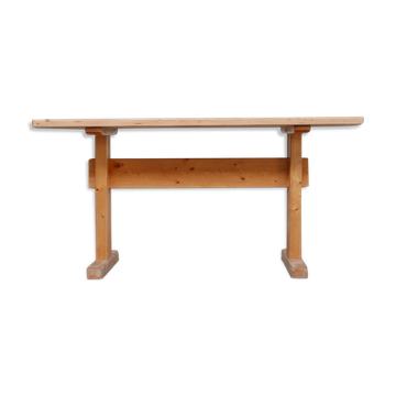 Charlotte Perriand Les Arcs dining table