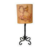 Lampe vintage pied en fer forgé et abat jour en soie