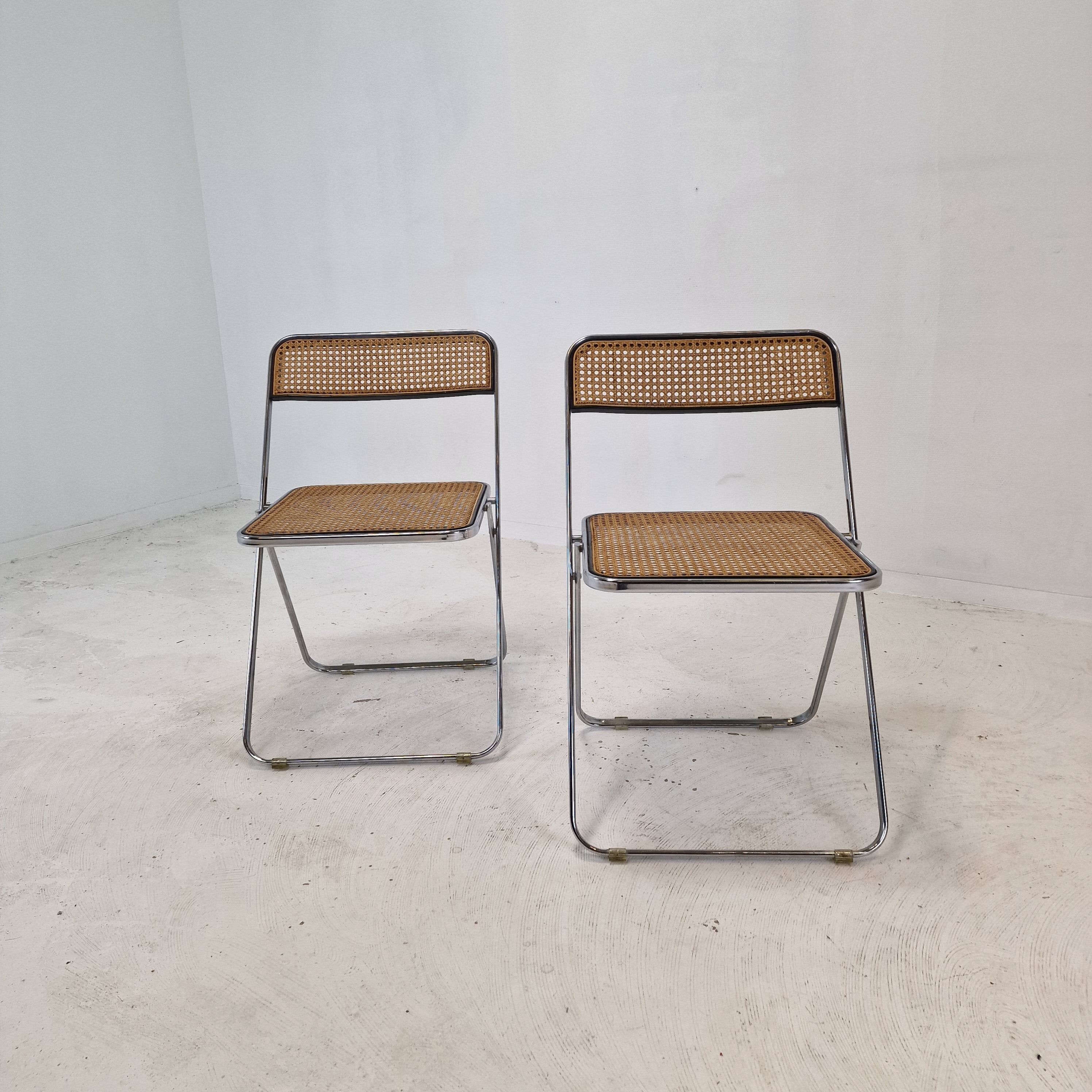 Italian pair of "Elios" folding chairs by Colle d'Elsa, 1980's