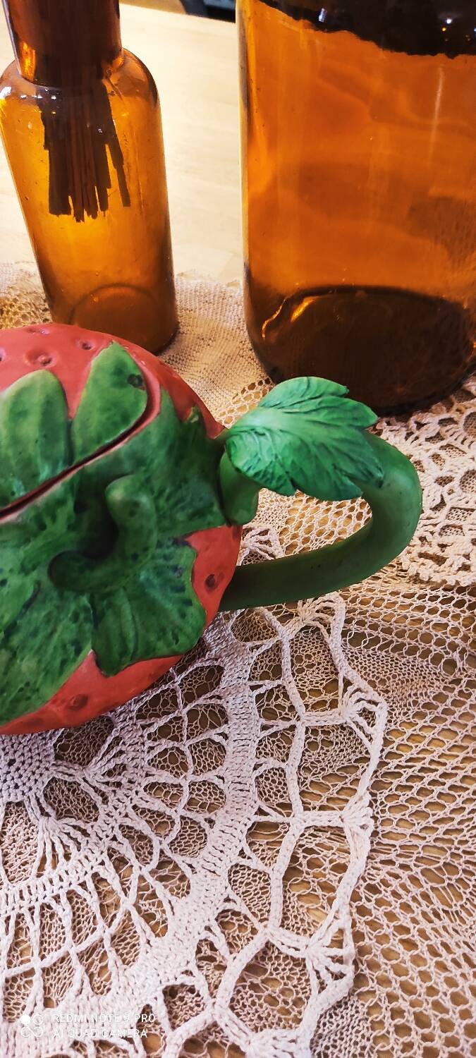 Strawberry Slush Teapot