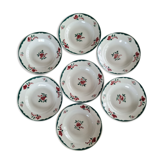 Ensemble de 7 assiettes fleuries vintages