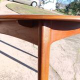 Table Svend Aage Madsen