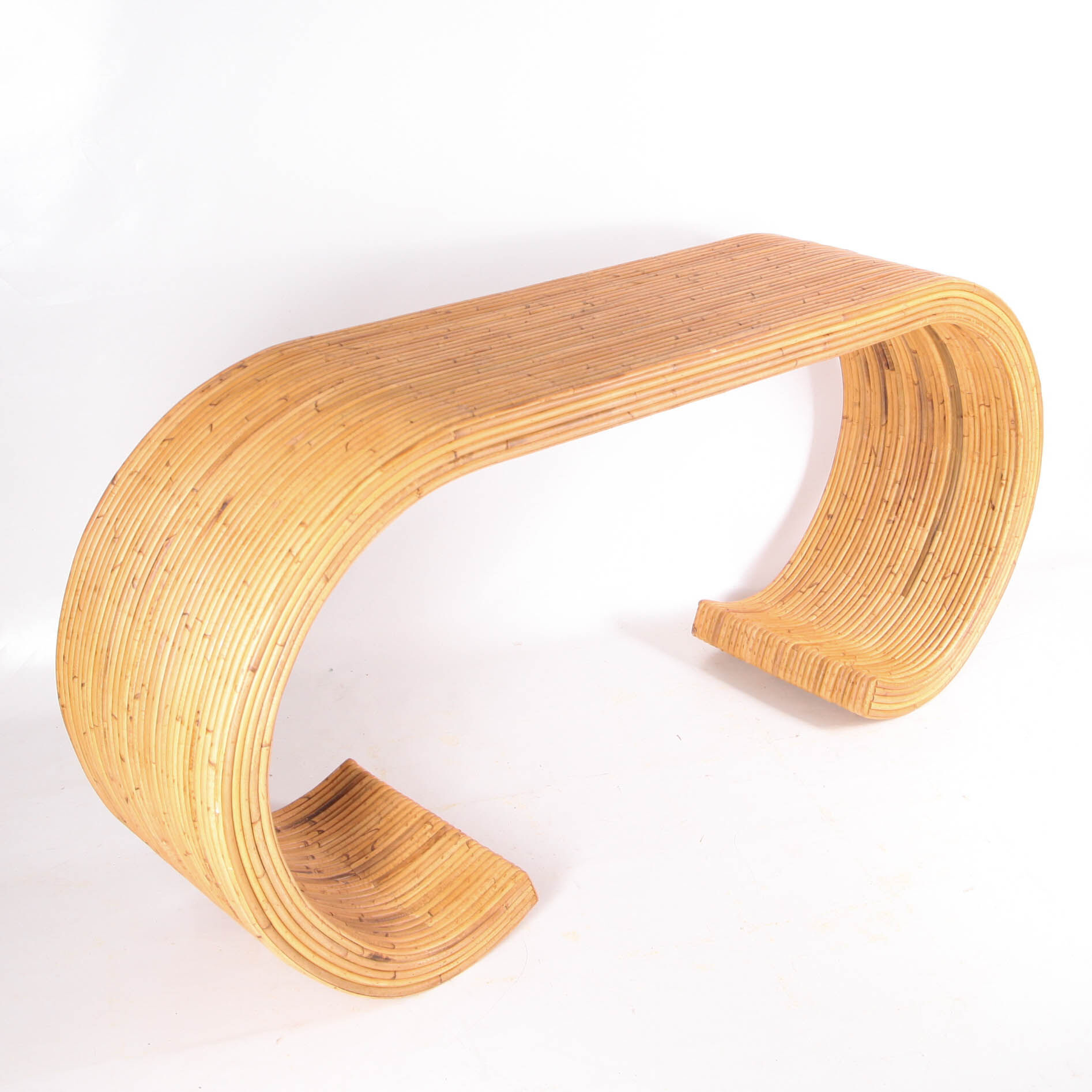 Console en rotin naturel