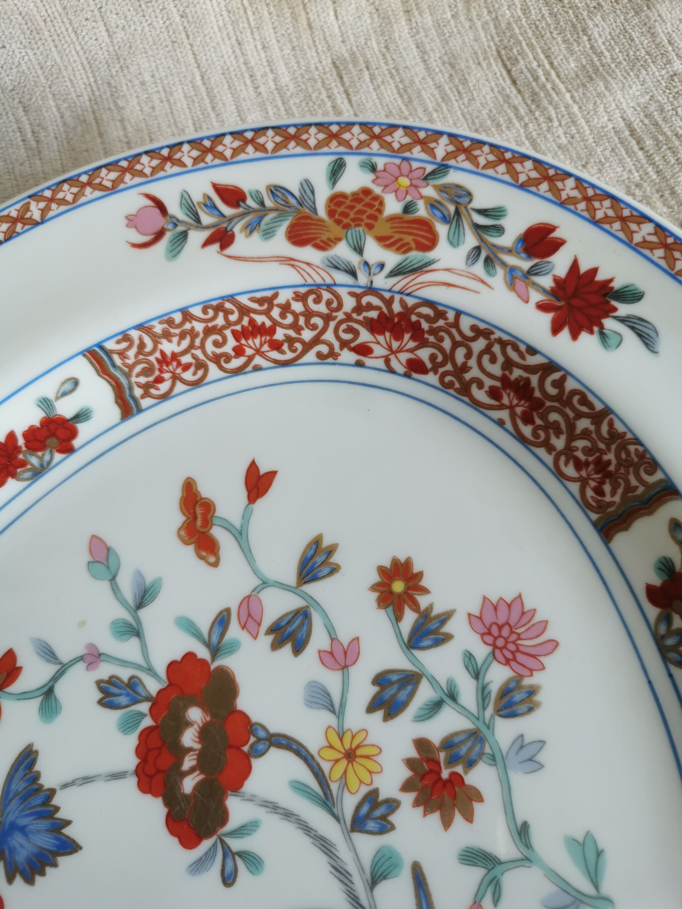 Oval dish in Limoges porcelain Bernardaud model Pondicherry