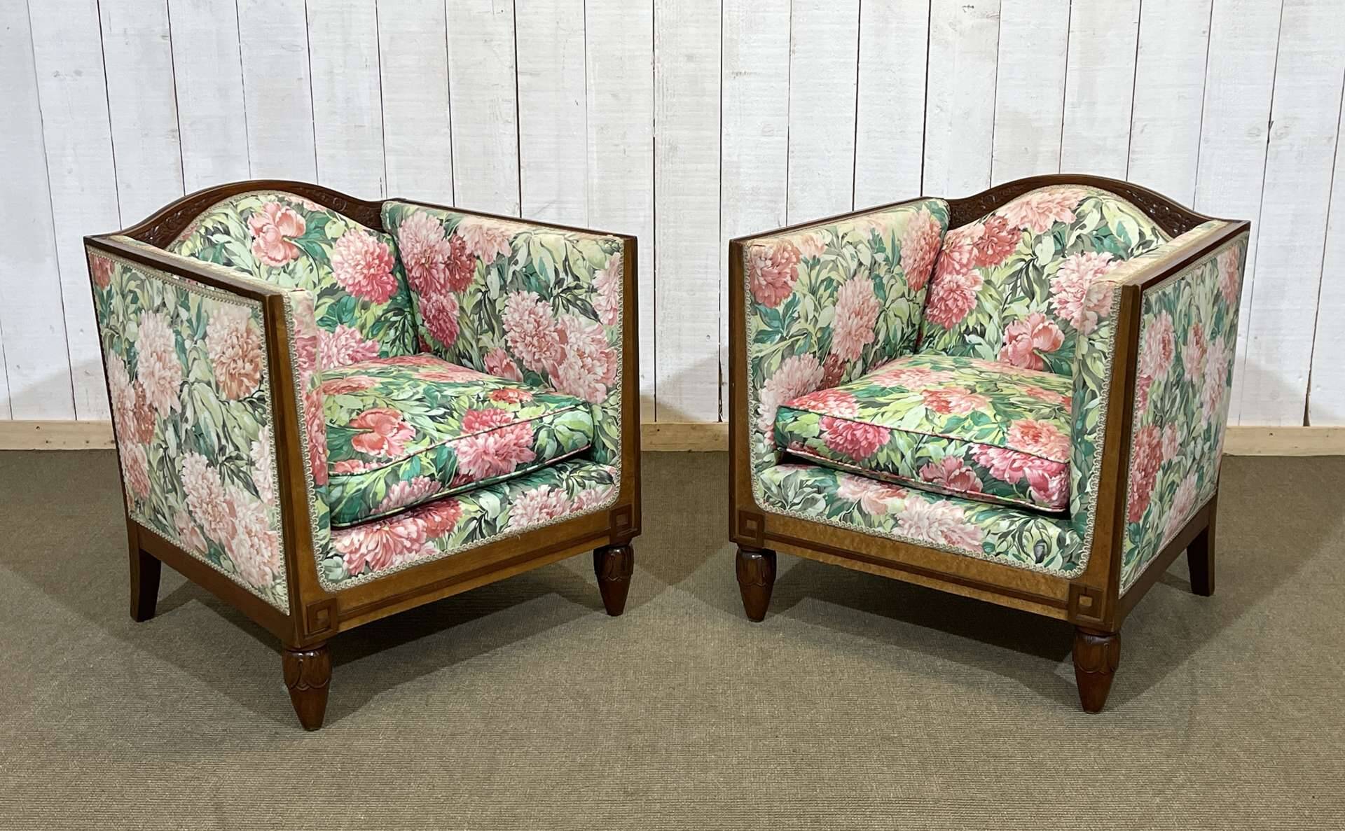 Pair of Art Deco armchairs in mahogany from the 1930s.