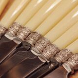 Set of 9 knives