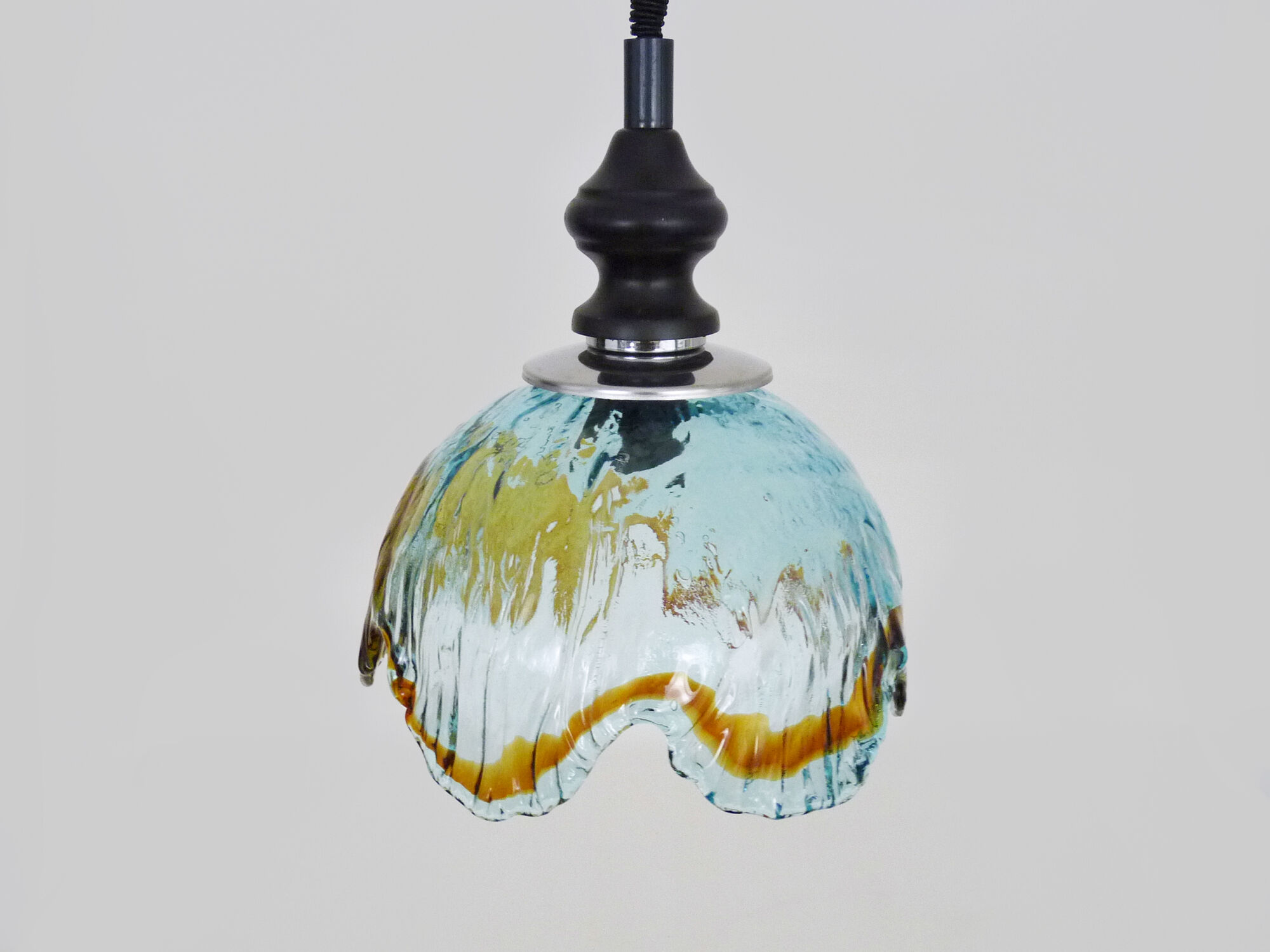 Vintage hanging lamp in blown Murano glass. 70s