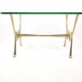 Table basse italienne avec verre gravé et base en laiton, années 1960