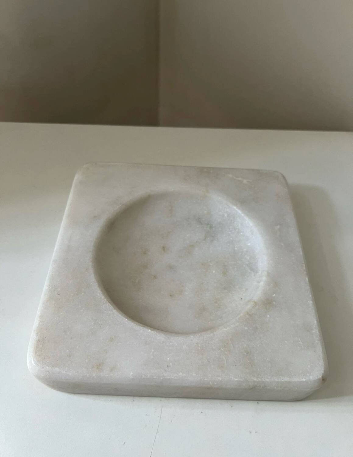 Vintage Italian hard stone white marble empty pocket