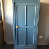 Vintage parisian wardrobe