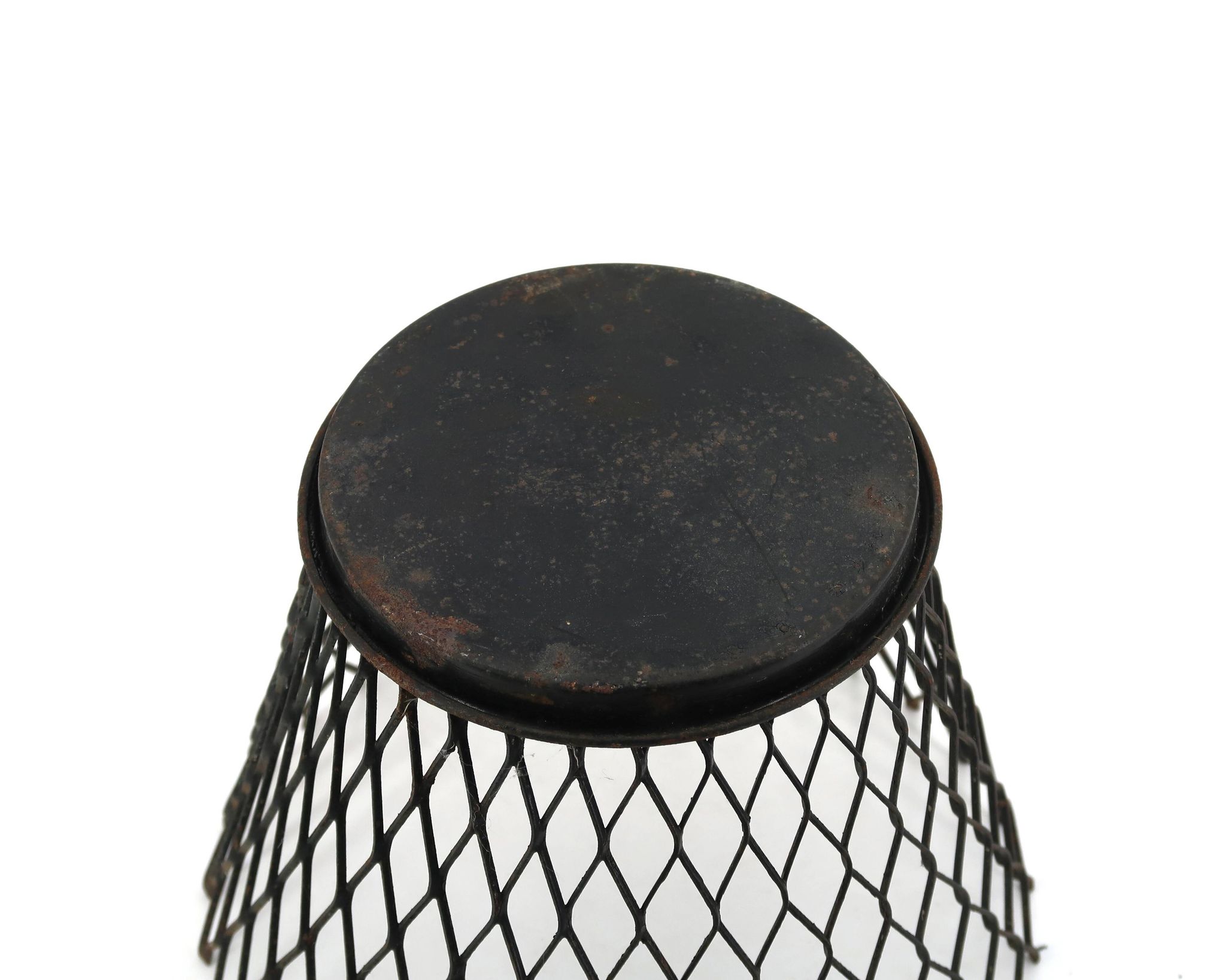 Black mesh metal cache pot in the style of Mathieu Matégot, 1950s.
