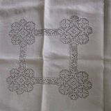 Nappe a thé ancienne brodée+6serviettes assorties