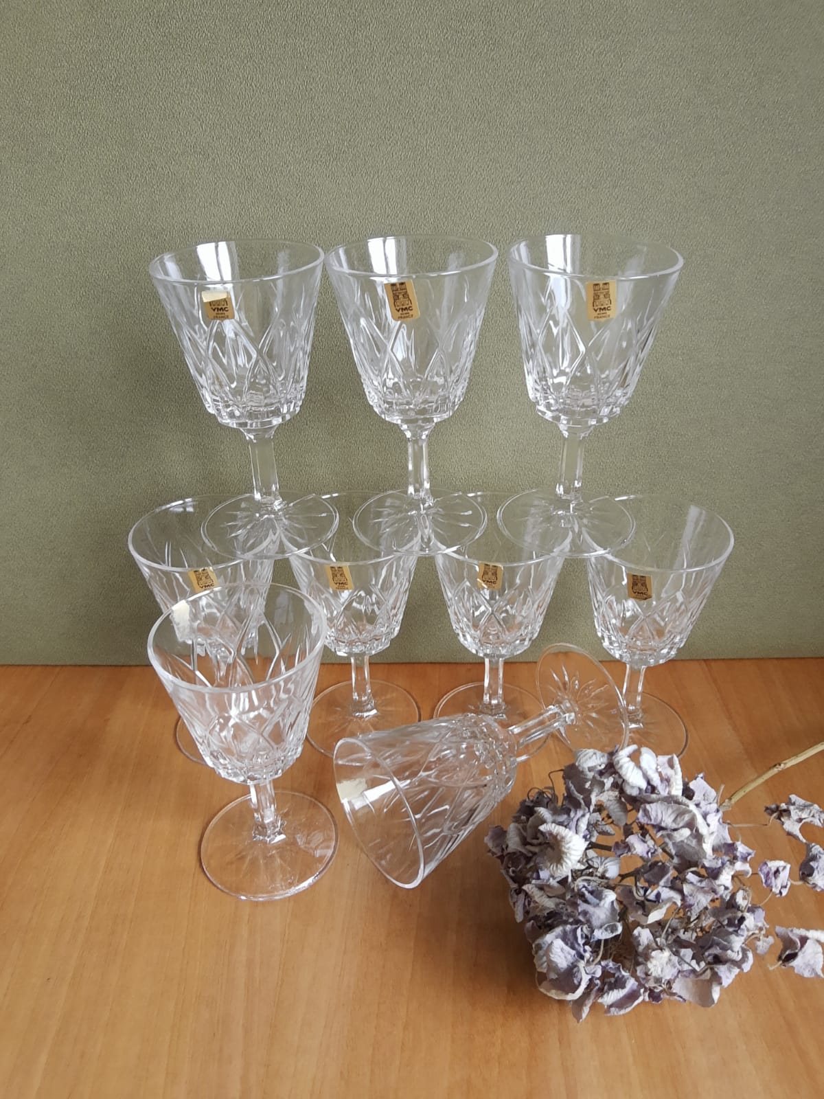 Set of 9 small glasses on foot Vmc Reims France vintage