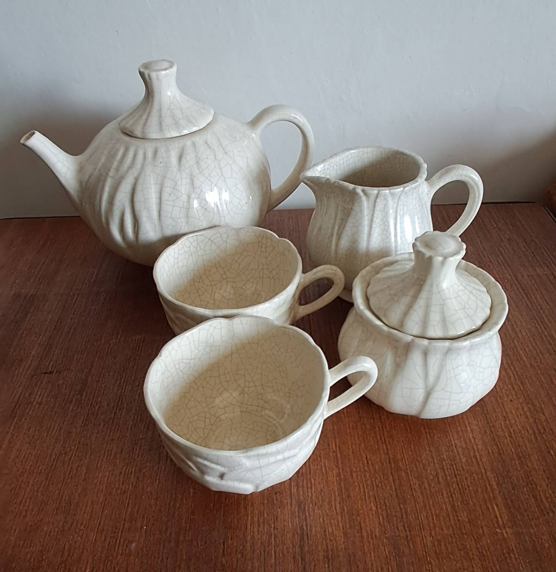 Tea set, pottery from Charolles by Jacques and Kira Molin. An