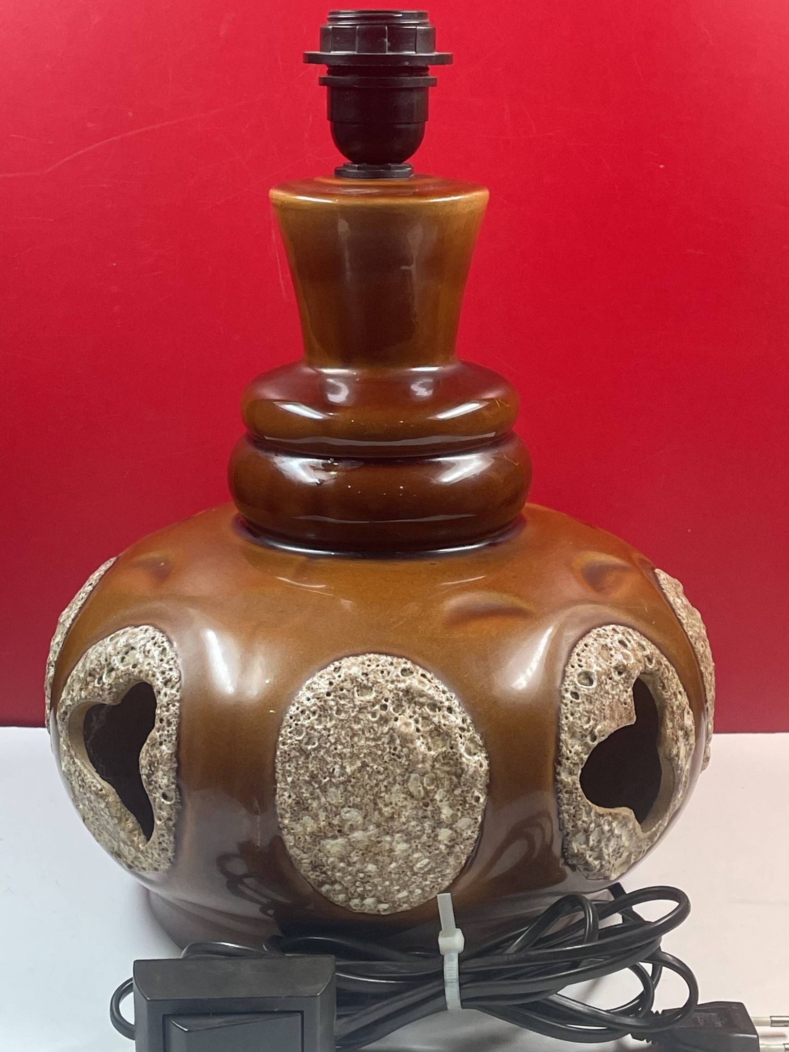 VINTAGE 1960'S CERAMIC FLOOR OR TABLE LAMP WITH FEATHERS WEST GERMANY 60S 1960S