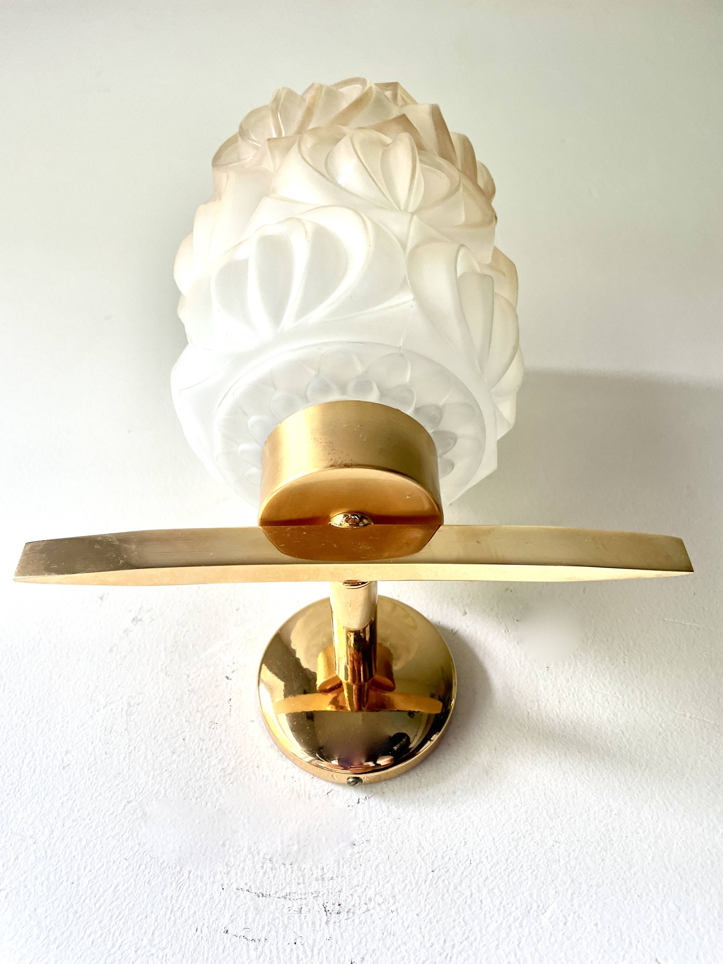 Pair of 1950 gold-plated wall lights