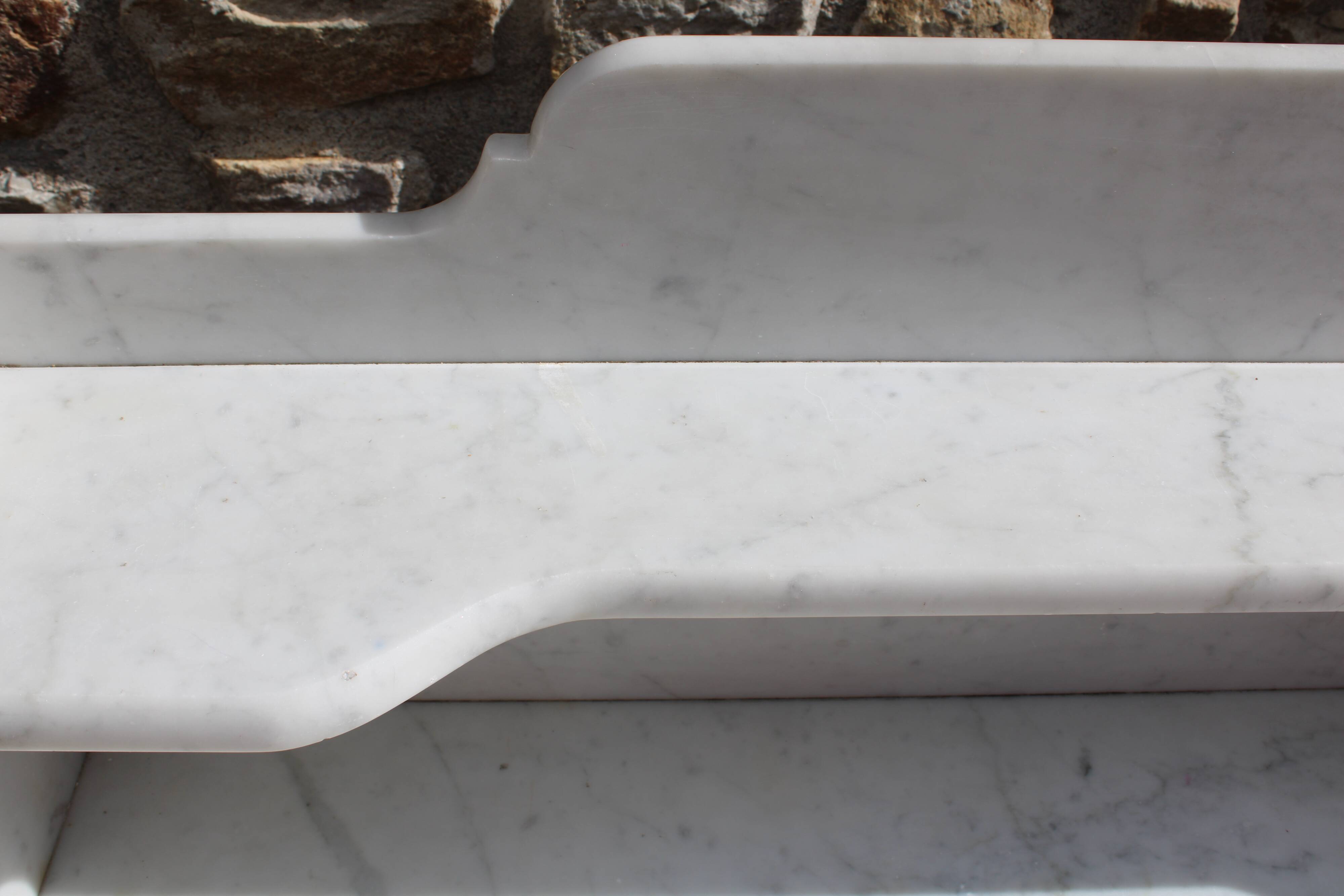 Hairdresser in pitchpin and marble