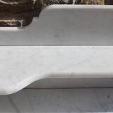 Hairdresser in pitchpin and marble