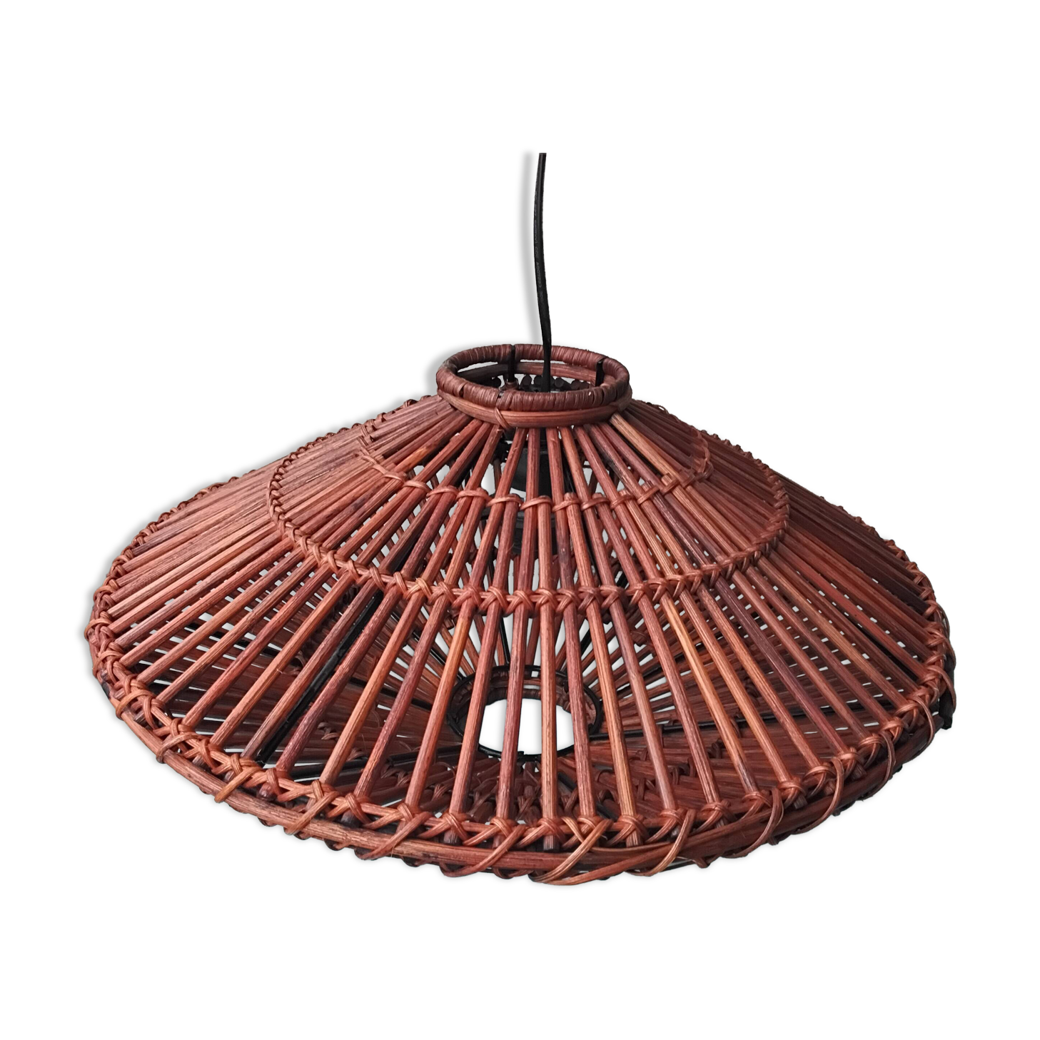 Rattan suspension