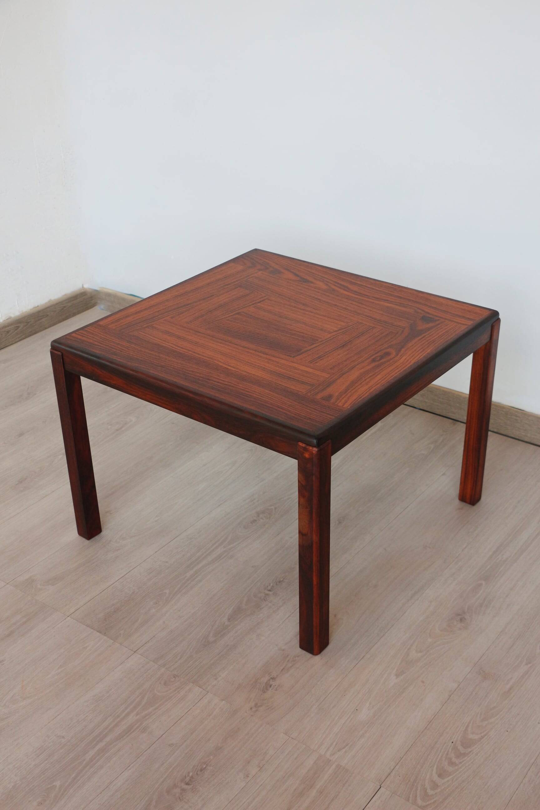 Square rosewood side table – Henning Kjaernulf for Vejle Stole