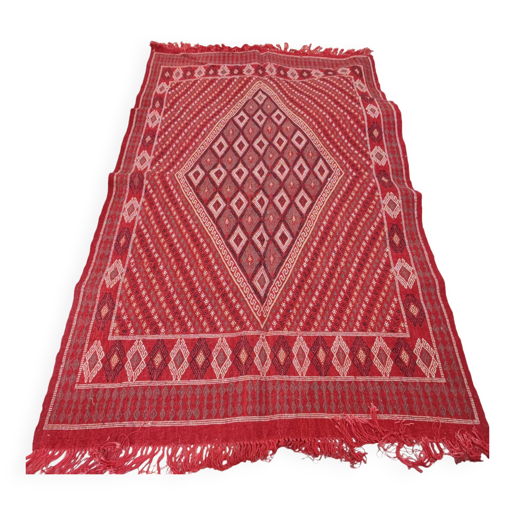 Hand-woven red margoum carpet