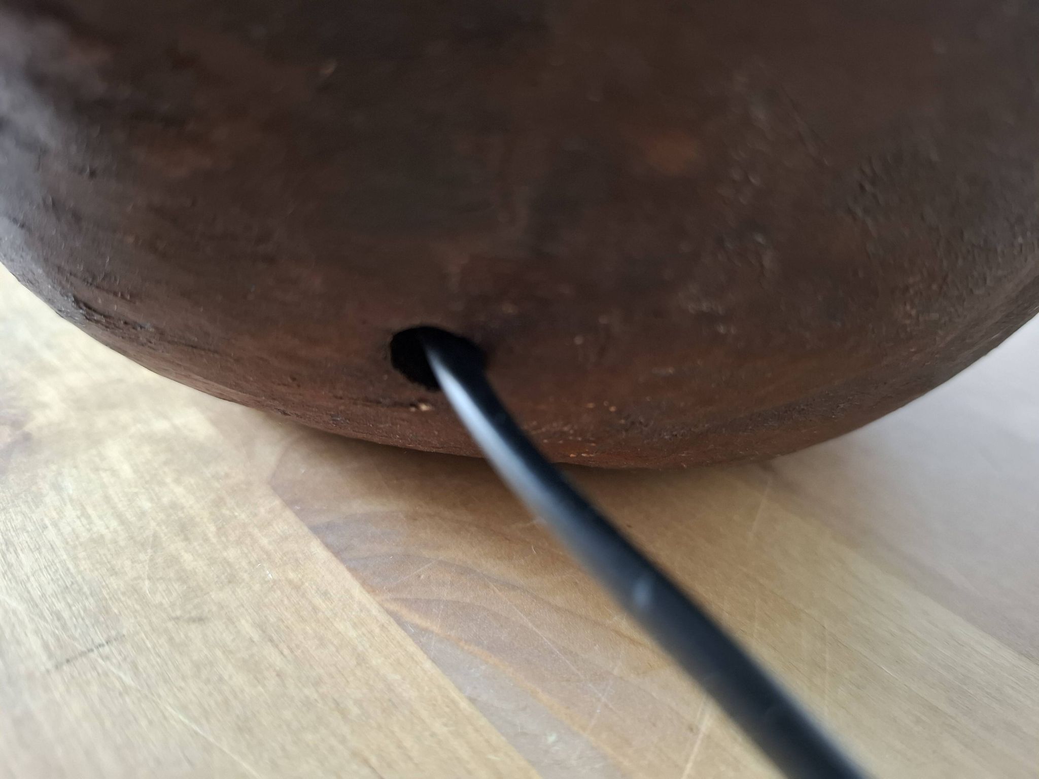 Lampe en terre cuite ancienne