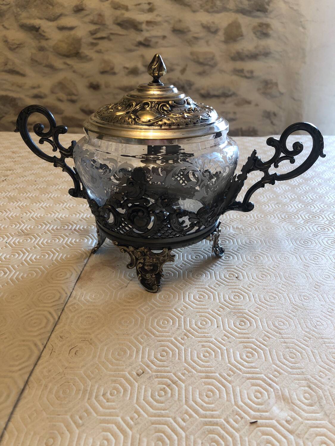 Silver-plated metal and crystal sugar bowl