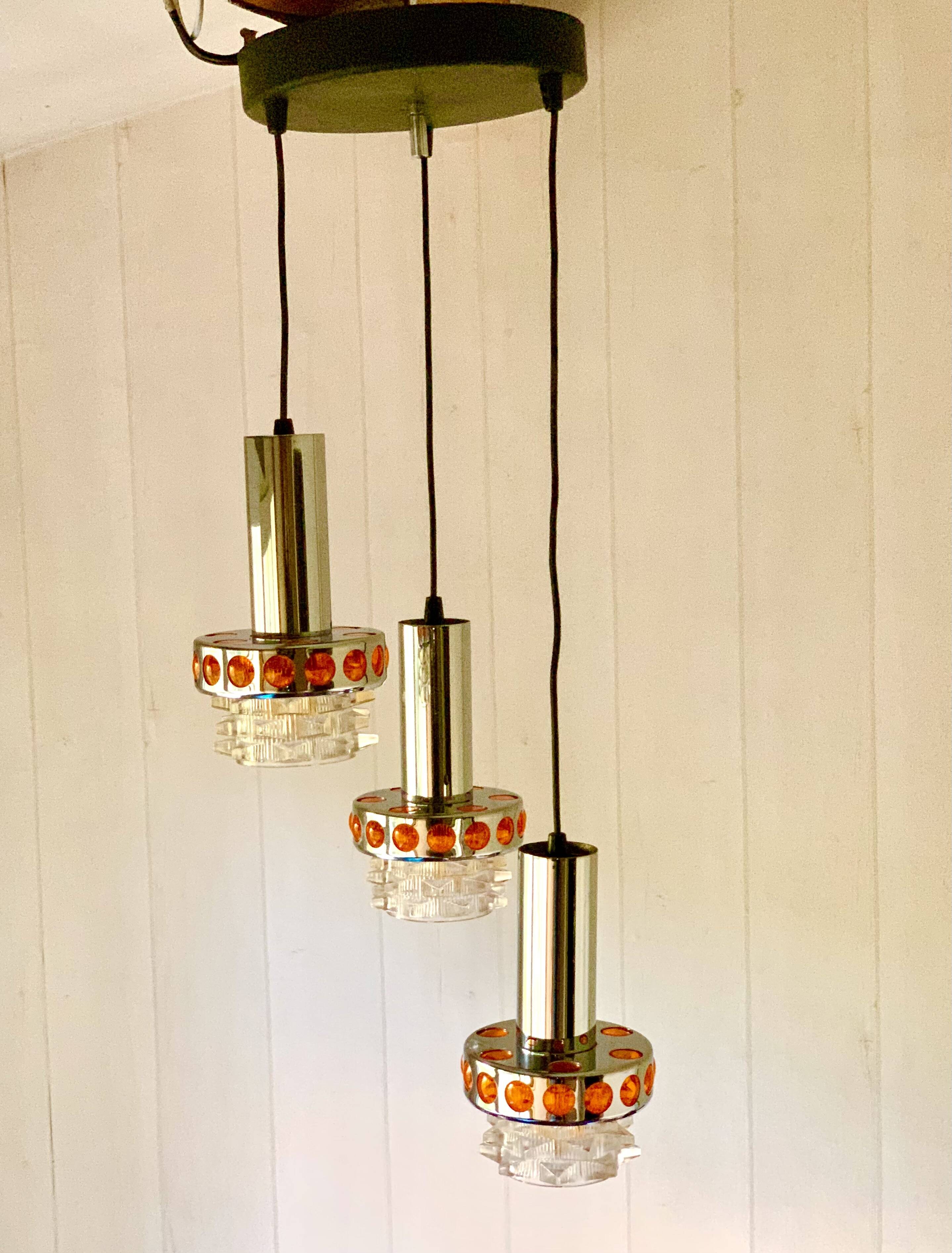 Raak Amsterdam Space 3-light cascade pendant light, age 70'