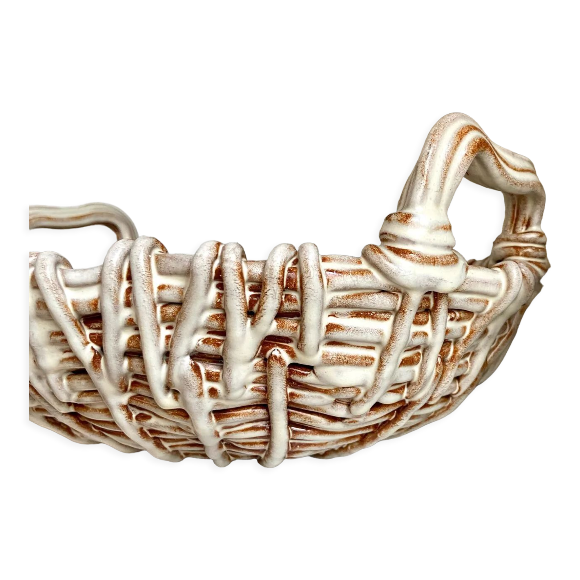 Beige woven ceramic oval cup