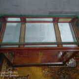 Emile Hoch window counter