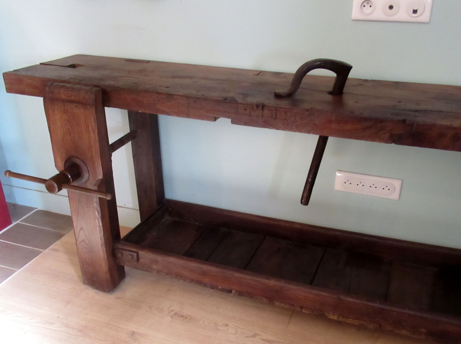 Workbench in oak, beech top