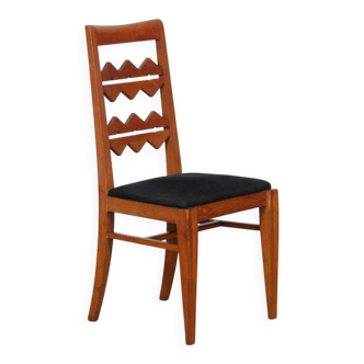 Solid oak chair, French craftsmanship from the 1950s.