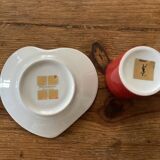 Coffee cups/saucers