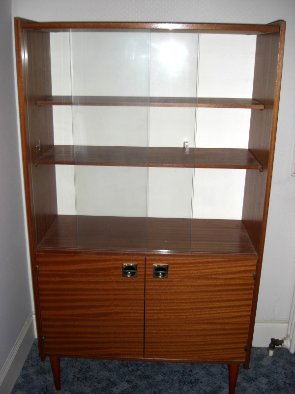 Vintage showcase