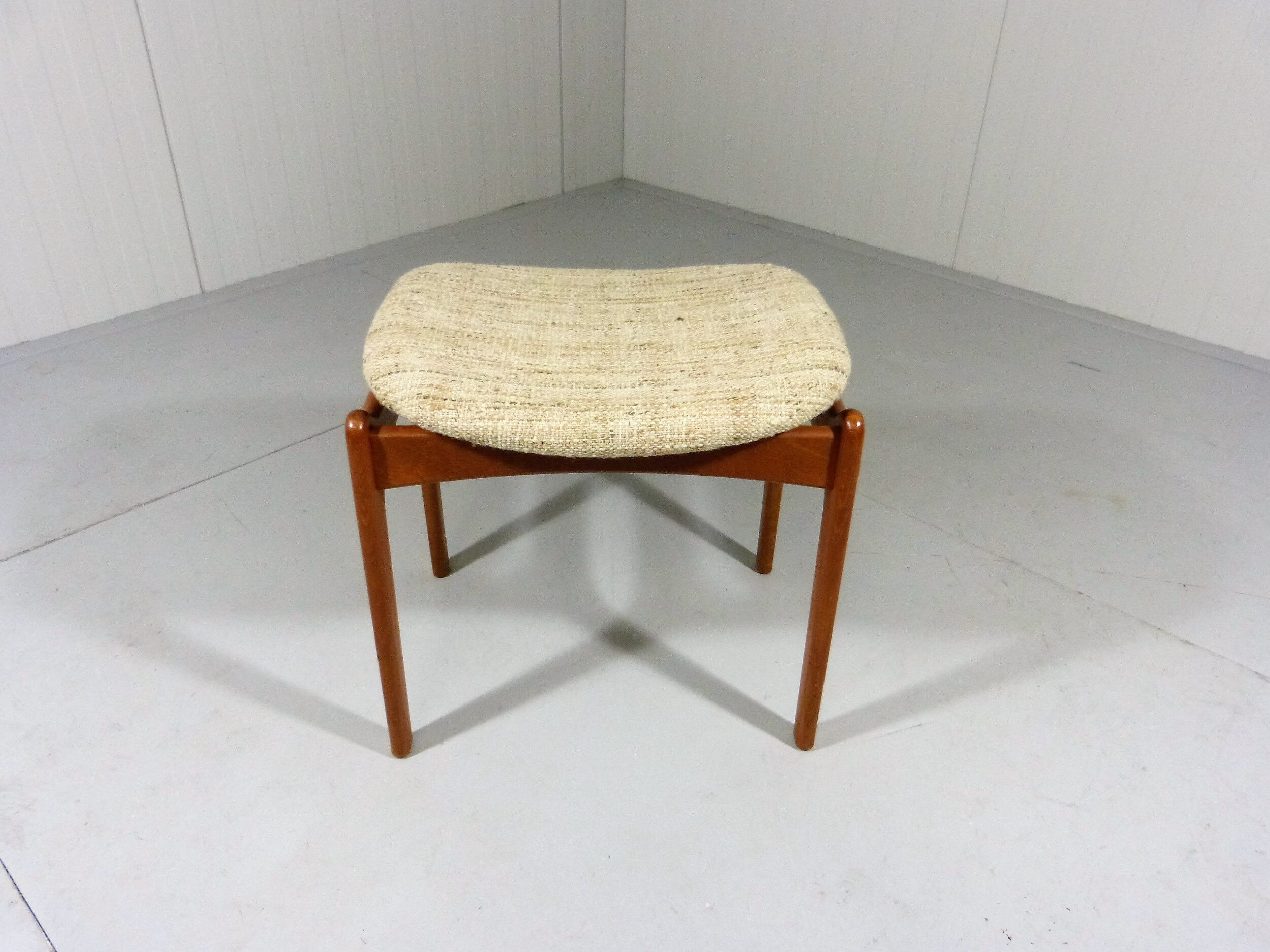 Modèle de tabouret en teck vintage 49 par Erik Buch pour O.D.Mobler A-S, Danemark