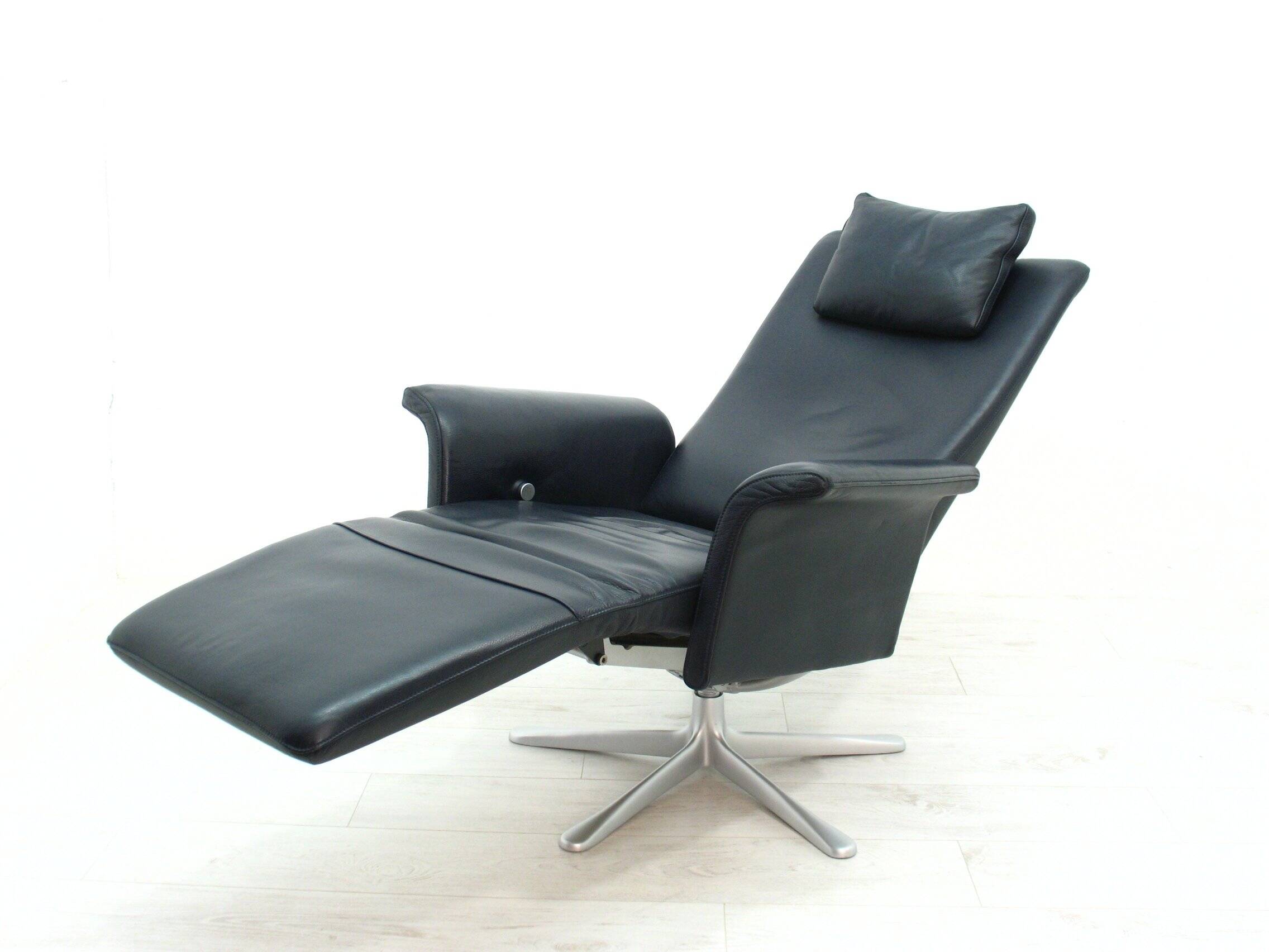 Fsm model filou armchair, 1990s