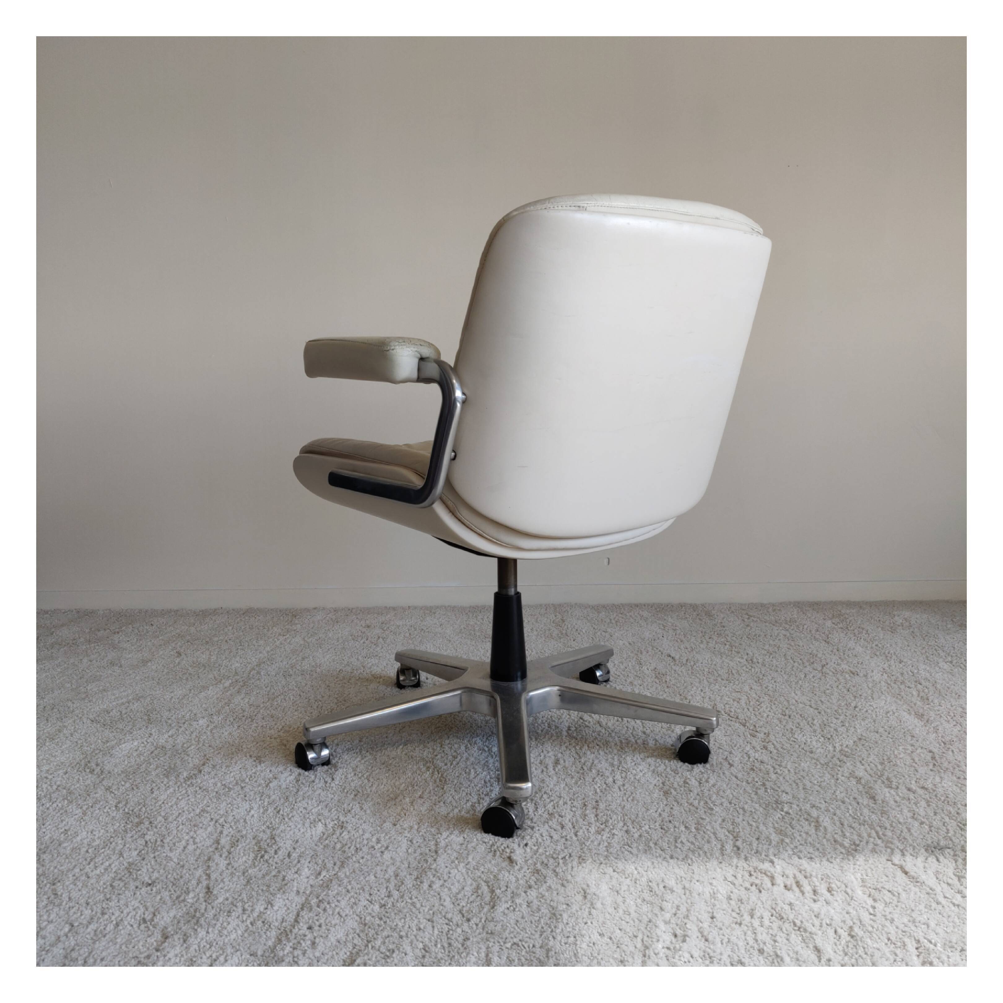 Giroflex Office Chair by Martin Stoll