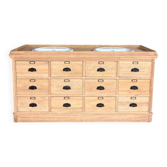 Antique washbasin furniture