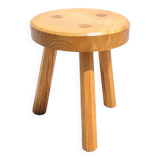 Low tripod ash stool