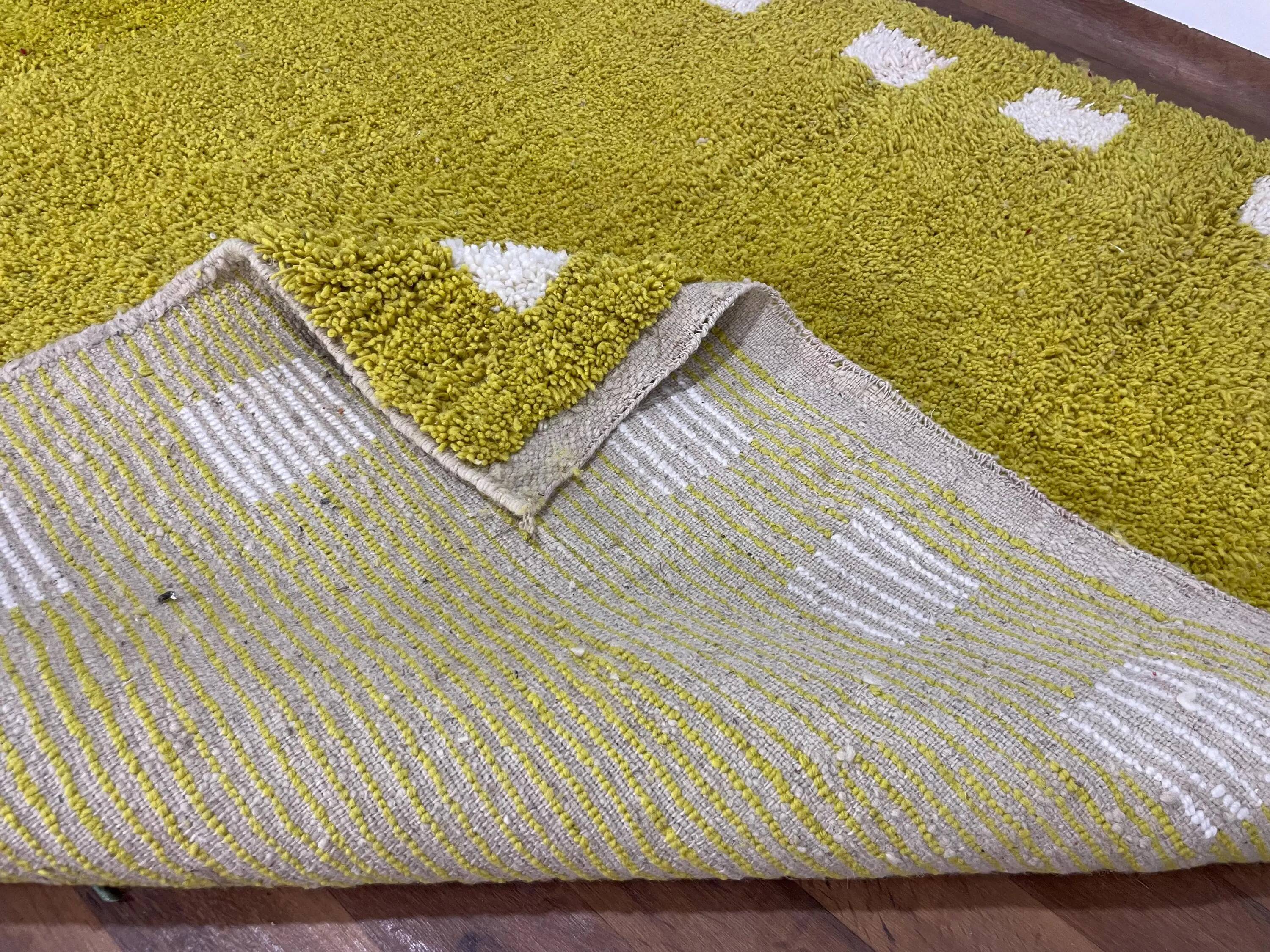 Handmade Moroccan rug, pure wool, 3x2 m.