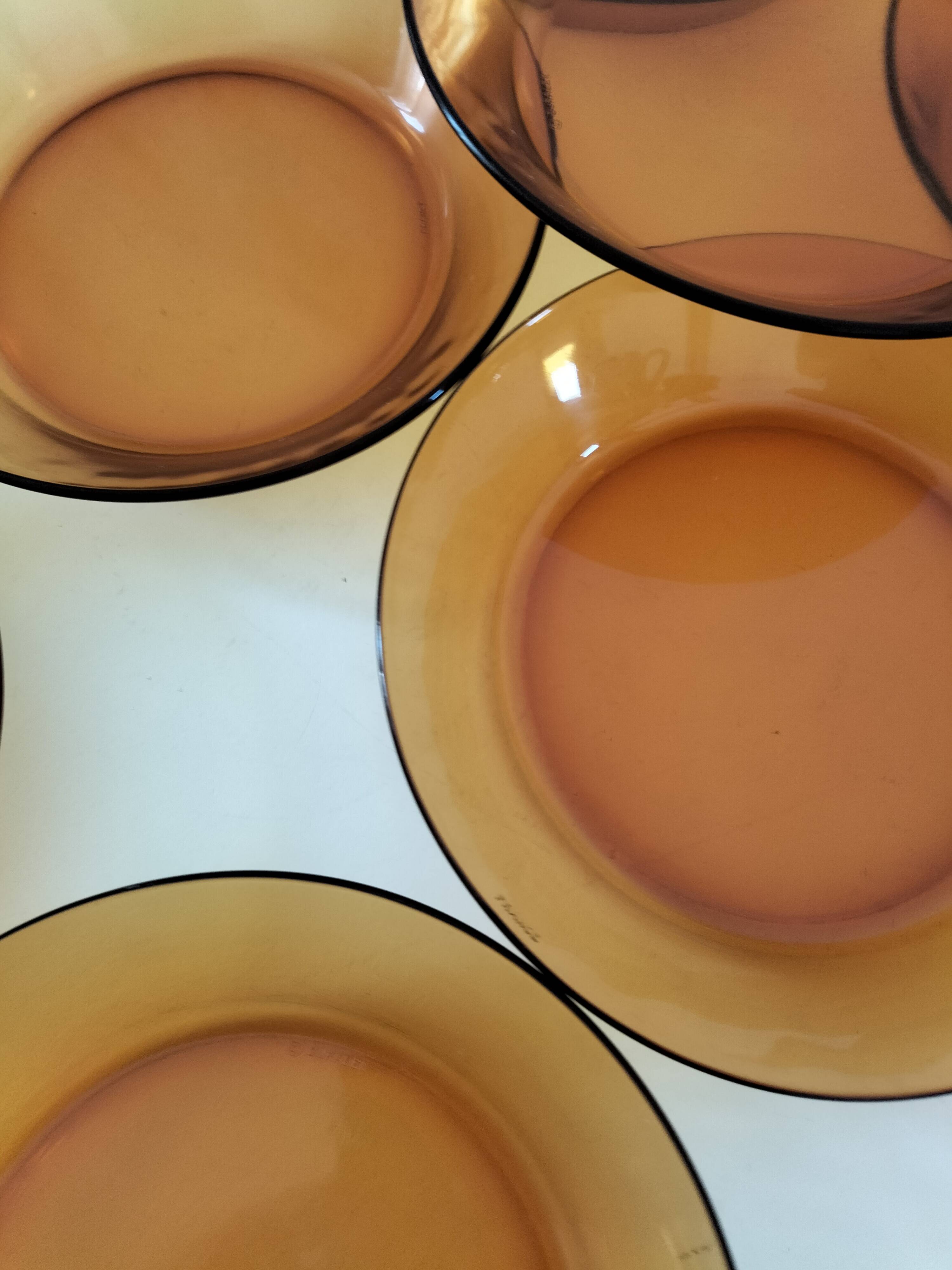 7 deep plates Duralex amber glass