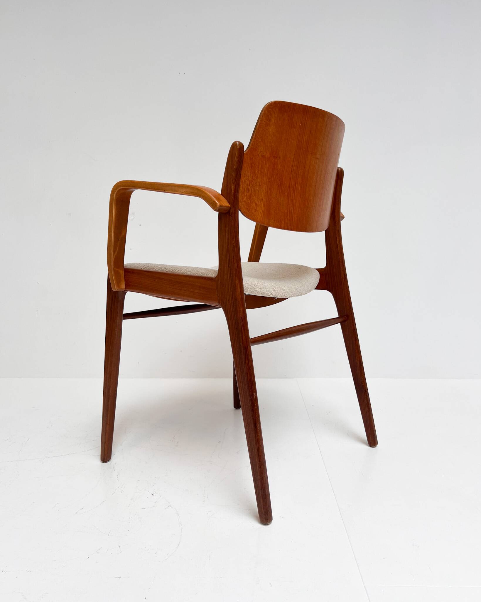 Ensemble de 4 chaises rembourrées Hartmut Lohmeyer pour Wilkhahn, années 1960.