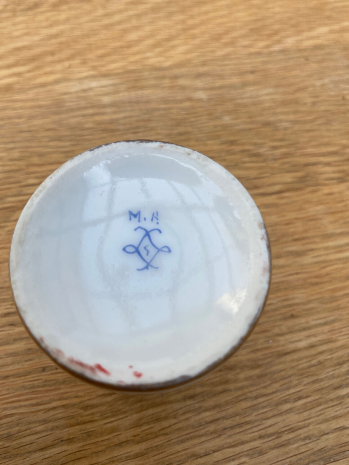 Porcelain cup