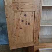 Armoire en pin 